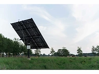 2x assige pv tracker met 8 glas panelen - afbeelding 3 van  4