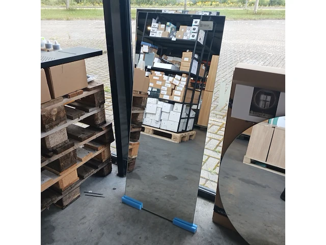 2x badkamerspiegel, martens & meijer, london - afbeelding 1 van  6