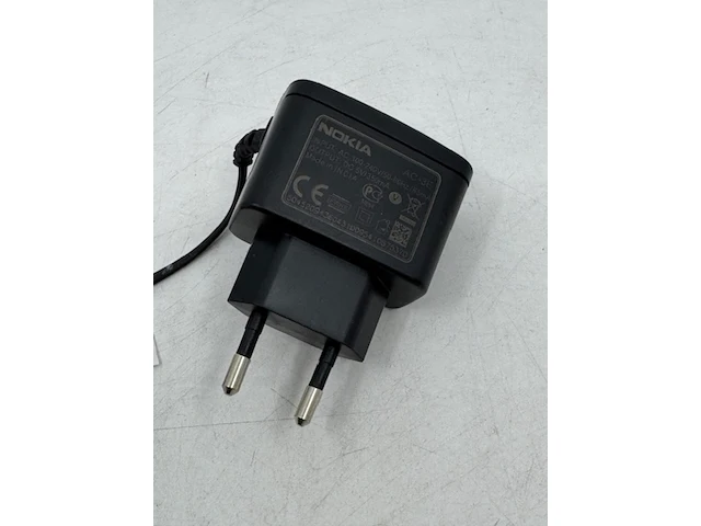 2x bak met usb stekkers en opladers nokia - afbeelding 3 van  6