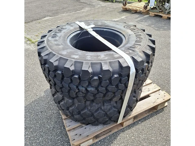 2x band op velg, continental, michelin, o.a mpt 81 - afbeelding 1 van  5