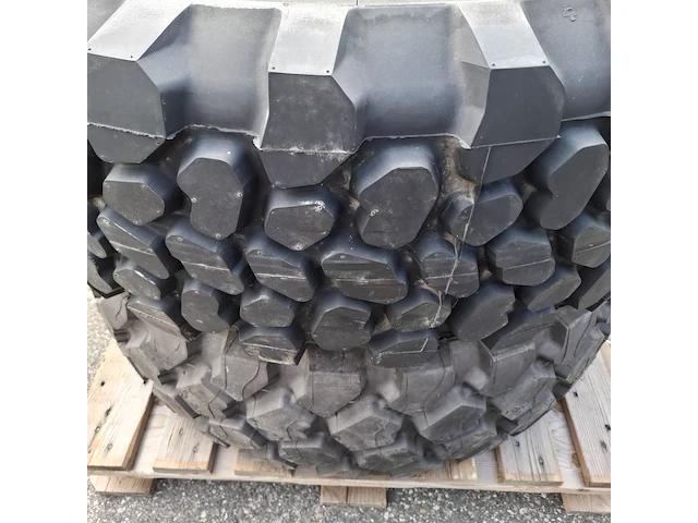 2x band op velg, continental, michelin, o.a mpt 81 - afbeelding 5 van  5
