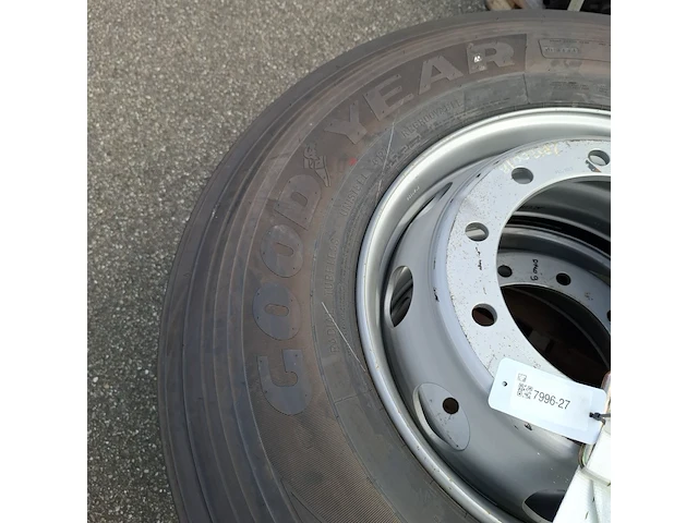 2x band op velg, goodyear, regional rhs ii - afbeelding 2 van  4
