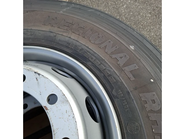 2x band op velg, goodyear, regional rhs ii - afbeelding 3 van  4