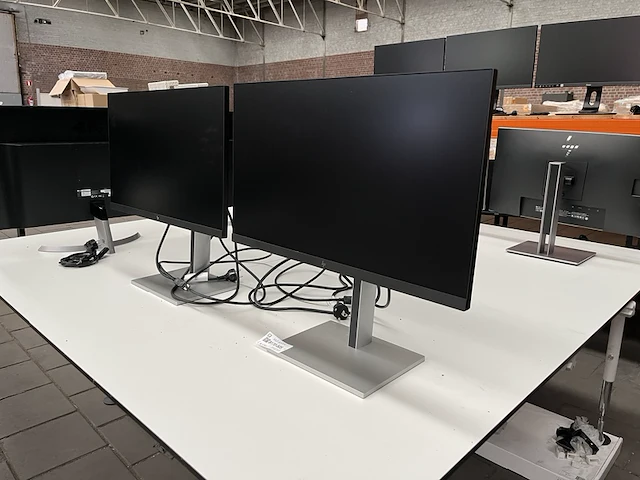 2x beeldscherm 23.8" hp, hsd-0147-w - afbeelding 1 van  5