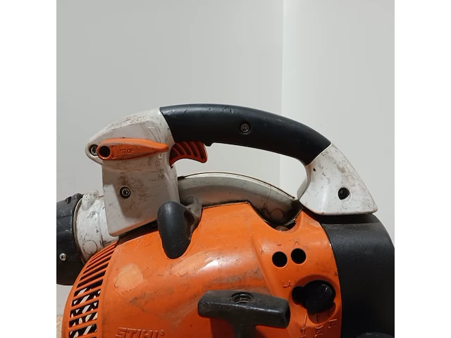 2x benzine bladblazer, stihl, bg 86 - afbeelding 4 van  17