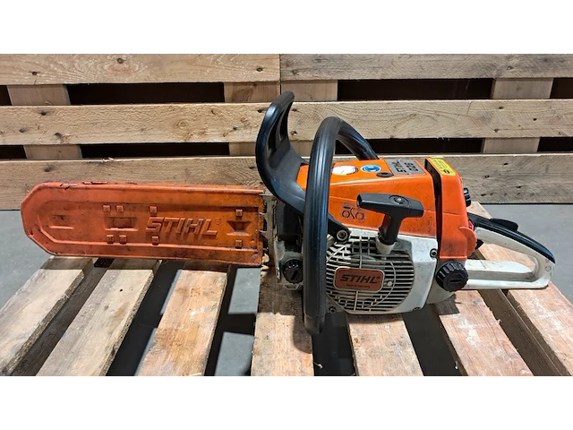 2x benzine kettingzaag, dolmar | stihl - afbeelding 11 van  12