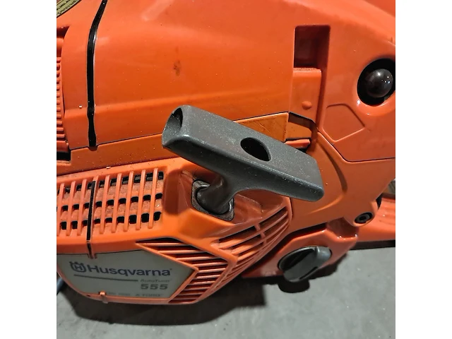 2x benzine kettingzaag, stihl & husqvarna - afbeelding 4 van  17
