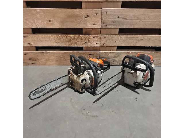 2x benzine kettingzaag, stihl, ms 192c & ms 201 tc - afbeelding 1 van  11