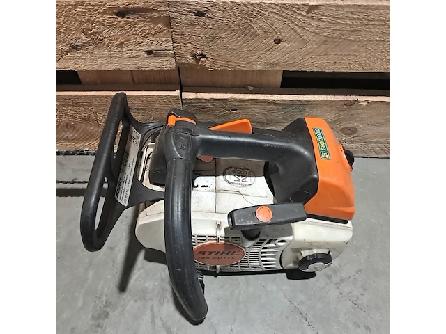 2x benzine kettingzaag, stihl, ms 192c & ms 201 tc - afbeelding 10 van  11