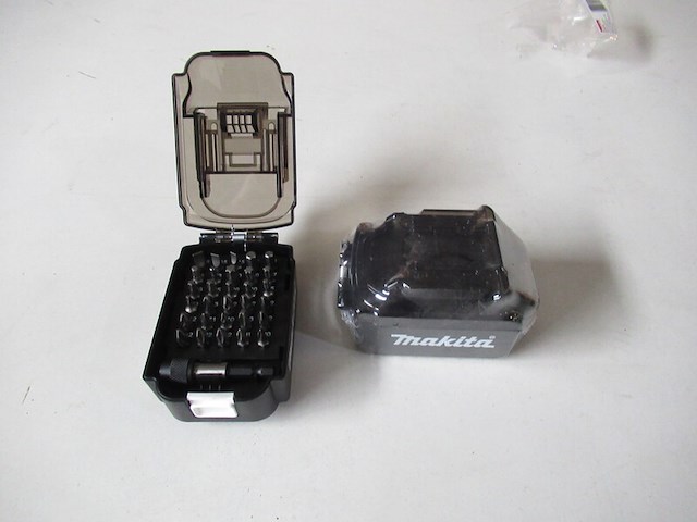 2x bitset makita, e-00016 - afbeelding 1 van  2