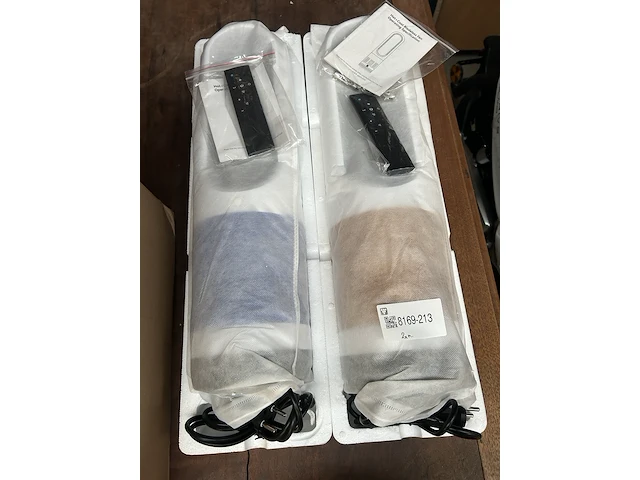 2x bladloze ventilator-kachel warm/koud wit-blauw, wit-goud - afbeelding 1 van  4