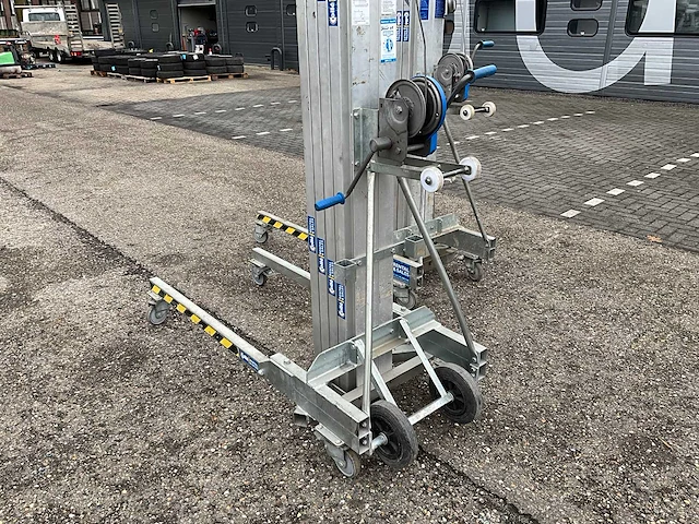 2x bocker alu-lift lm750-lm575 kanaallift - afbeelding 2 van  16