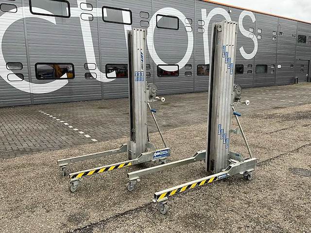 2x bocker alu-lift lm750-lm575 kanaallift - afbeelding 1 van  16