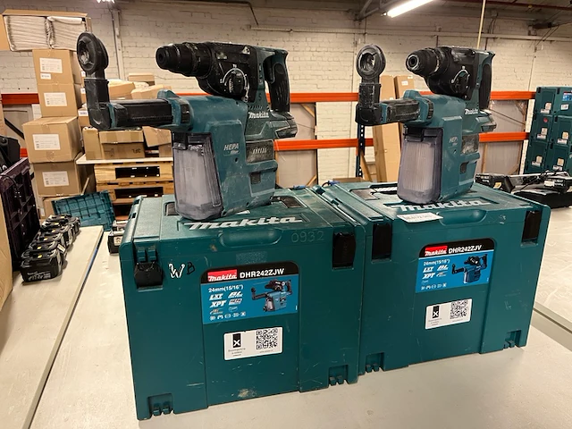 2x boormachine in m-box makita, dhr242zjw - afbeelding 5 van  7