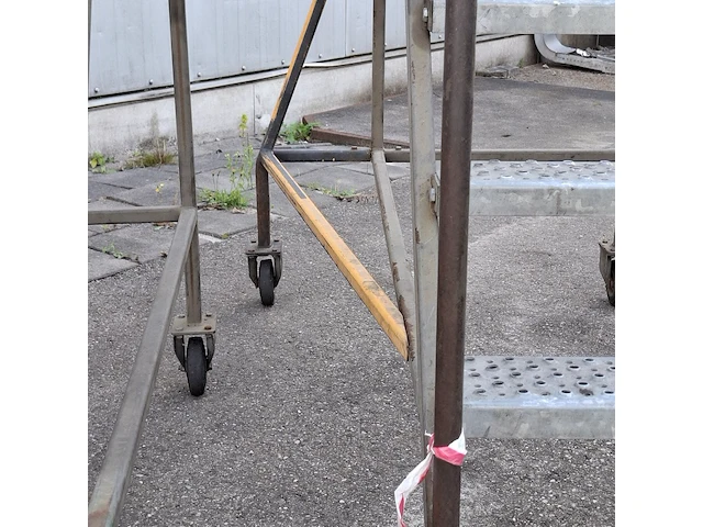 2x bordestrap - afbeelding 7 van  16
