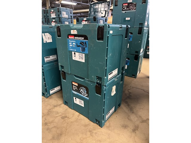 2x bouwgereedschap in m-box (1x cirkelzaag, 1x combihamer) makita, 1x dhs630zj, 1x dhr242zjv - afbeelding 1 van  3