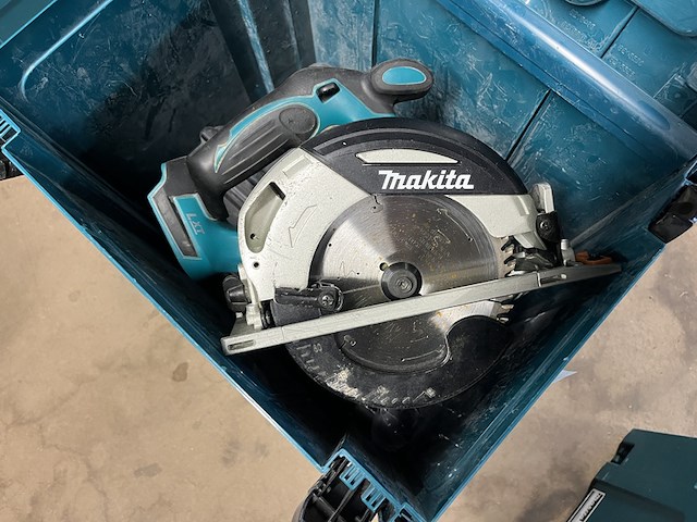 2x bouwgereedschap in m-box (2x cirkelzaag) makita, dhs630zj - afbeelding 4 van  5