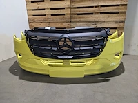 2x bumper met grill, mercedes