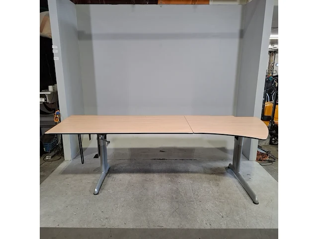 2x bureau, ahrend - afbeelding 14 van  14