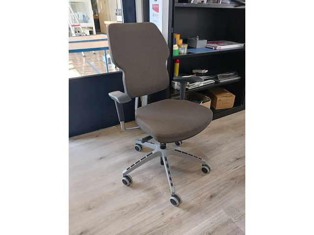 2x bureau met 2x bureaustoel | locatie roden - afbeelding 2 van  11