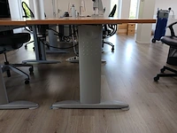 2x bureau met 2x bureaustoel | locatie roden - afbeelding 7 van  11