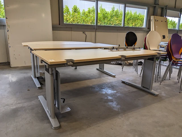 2x bureau - afbeelding 2 van  6
