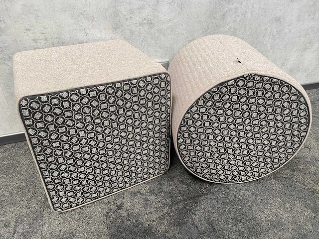 2x buzzispace buzzispot - akoestische design poef - taupe - afbeelding 2 van  9