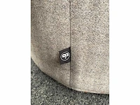2x buzzispace buzzispot - akoestische design poef - taupe - afbeelding 5 van  9