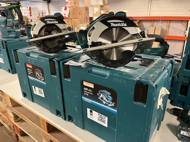 2x cirkelzaag in m-box makita, dhs630zj - afbeelding 1 van  8