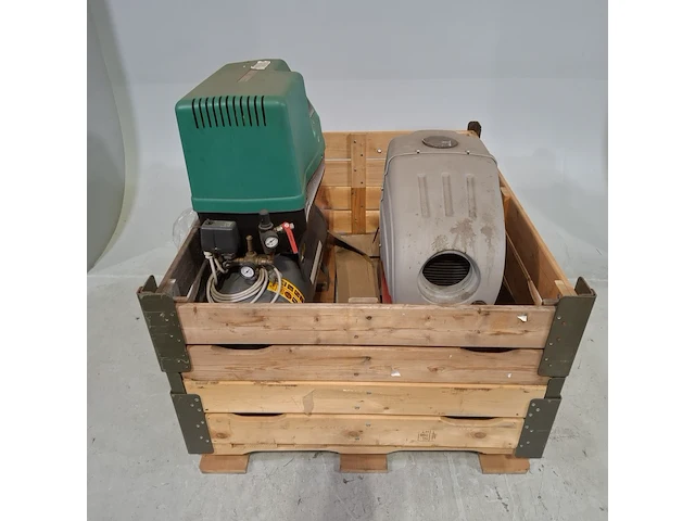 2x compressor, atlas copco, dari, o.a. lxf12 - afbeelding 1 van  11