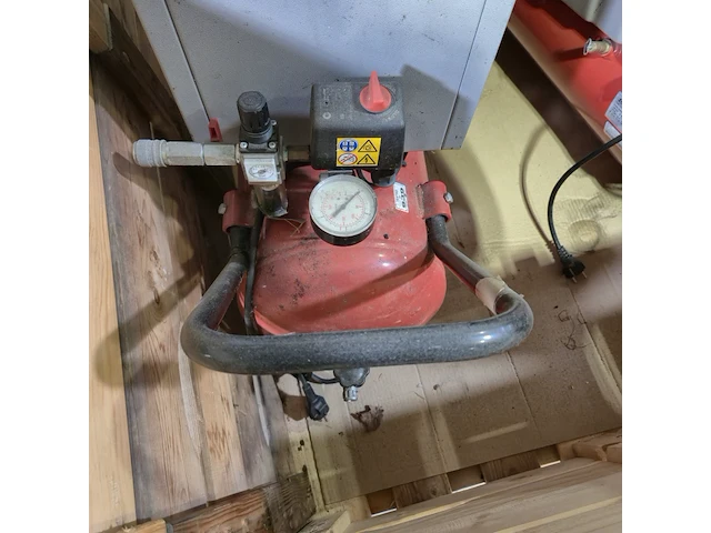 2x compressor, fini en dari, pulsar 282m/50 en silbox 2,5/285 - afbeelding 7 van  9