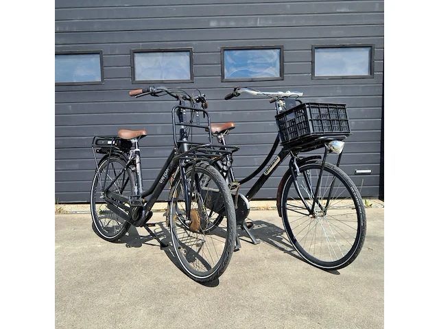 2x damesfiets, union en popal - afbeelding 1 van  17