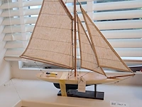 2x decoratieve schepen authentic models, bruin & rood - afbeelding 3 van  5