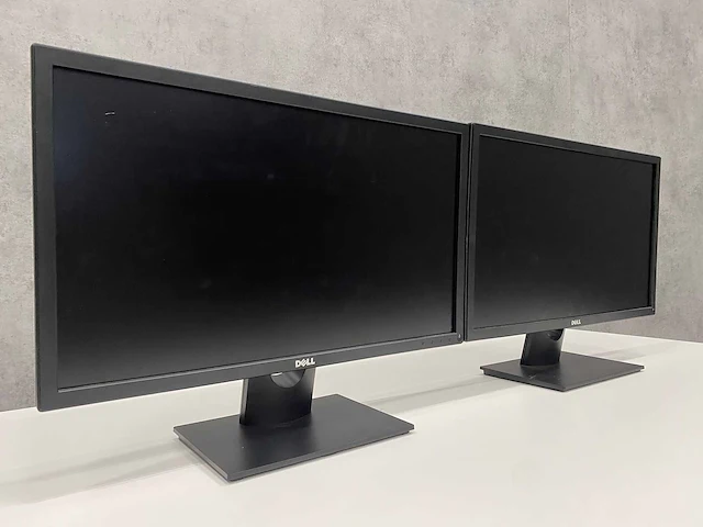 2x dell e2417h - 24" monitor op voet - dp, vga - afbeelding 1 van  11