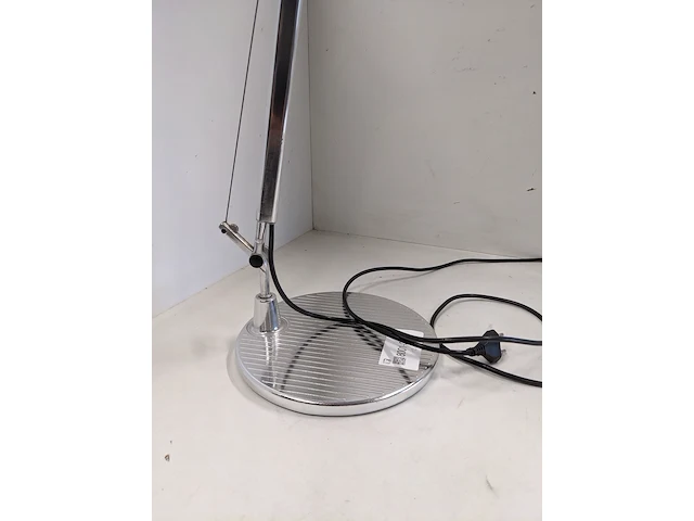2x design bureaulamp artemide, tolomeo, design m. de lucchi g.fassina - afbeelding 5 van  10