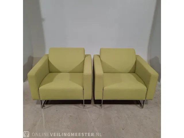 2x design fauteuil artifort, mare - rene holten - afbeelding 1 van  10