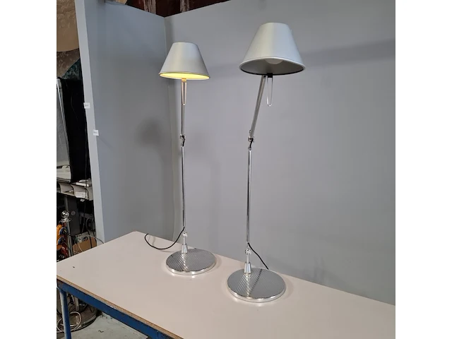 2x design tafel lamp, artemide, tolomeo - afbeelding 3 van  8