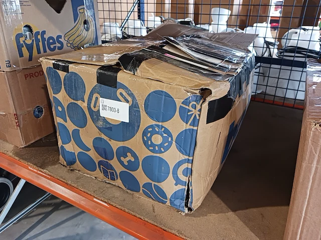2x diesel standkachel 8kw 12v/24v, alles in 1 + 1 losse diesel standkachel - afbeelding 1 van  1