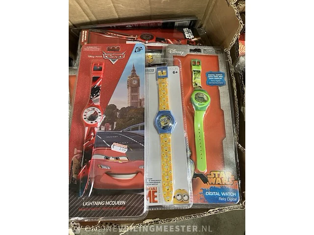 2x dozen kinder horloges disney - afbeelding 1 van  4