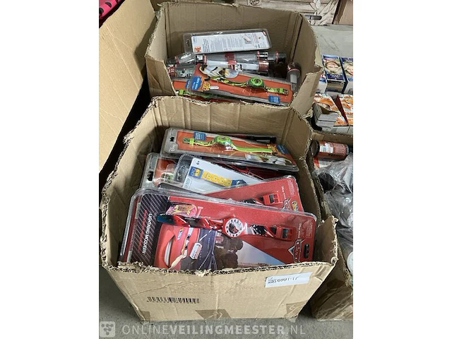 2x dozen kinder horloges disney - afbeelding 2 van  4