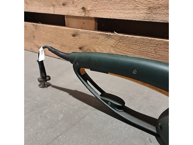 2x elektrische heggenschaar metabo, hs 8465 s - afbeelding 4 van  11