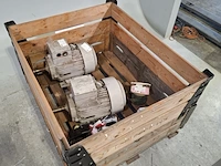 2x elektromotor en diverse onderdelen, o.a rotor - afbeelding 3 van  9
