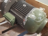 2x elektromotor, o.a kirsch, o.a d5500 - afbeelding 7 van  8