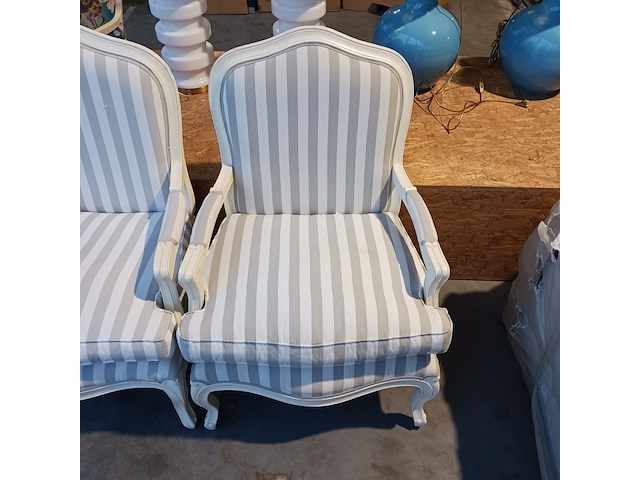 2x fauteuil, 1x hocker en 6x plaid, o.a. most en by louise - afbeelding 16 van  21