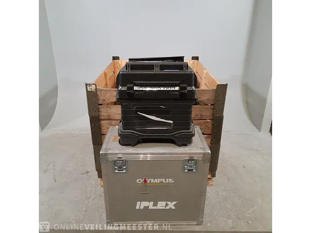 2x flightcase en 2x koffer o.a iplex / olympus - afbeelding 1 van  9