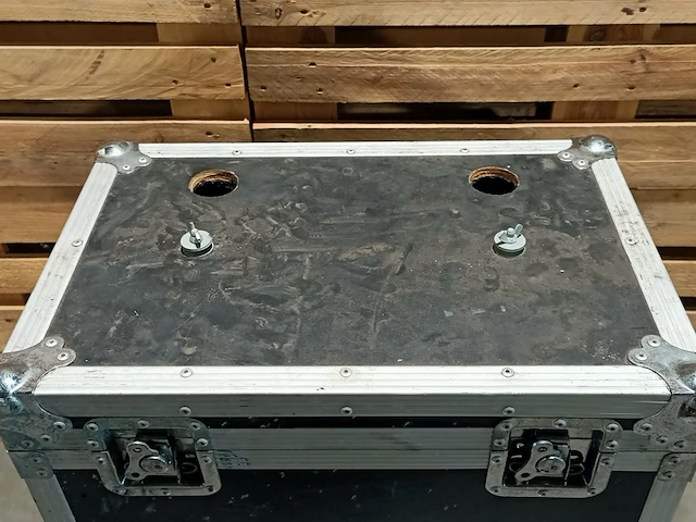 2x flightcase - afbeelding 3 van  9
