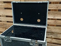 2x flightcase - afbeelding 4 van  9