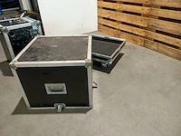 2x flightcase - afbeelding 9 van  9