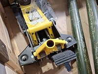 2x garagekrik en 2x metalen onderdeel, o.a omega - afbeelding 8 van  11