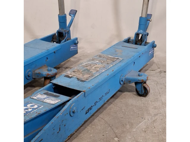 2x garagekrik, o.a omcn, o.a kg5000 - afbeelding 7 van  12